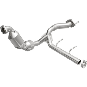 compare product MagnaFlow Direct-Fit Catalytic Converter 280758 (Federal/EPA Compliant)