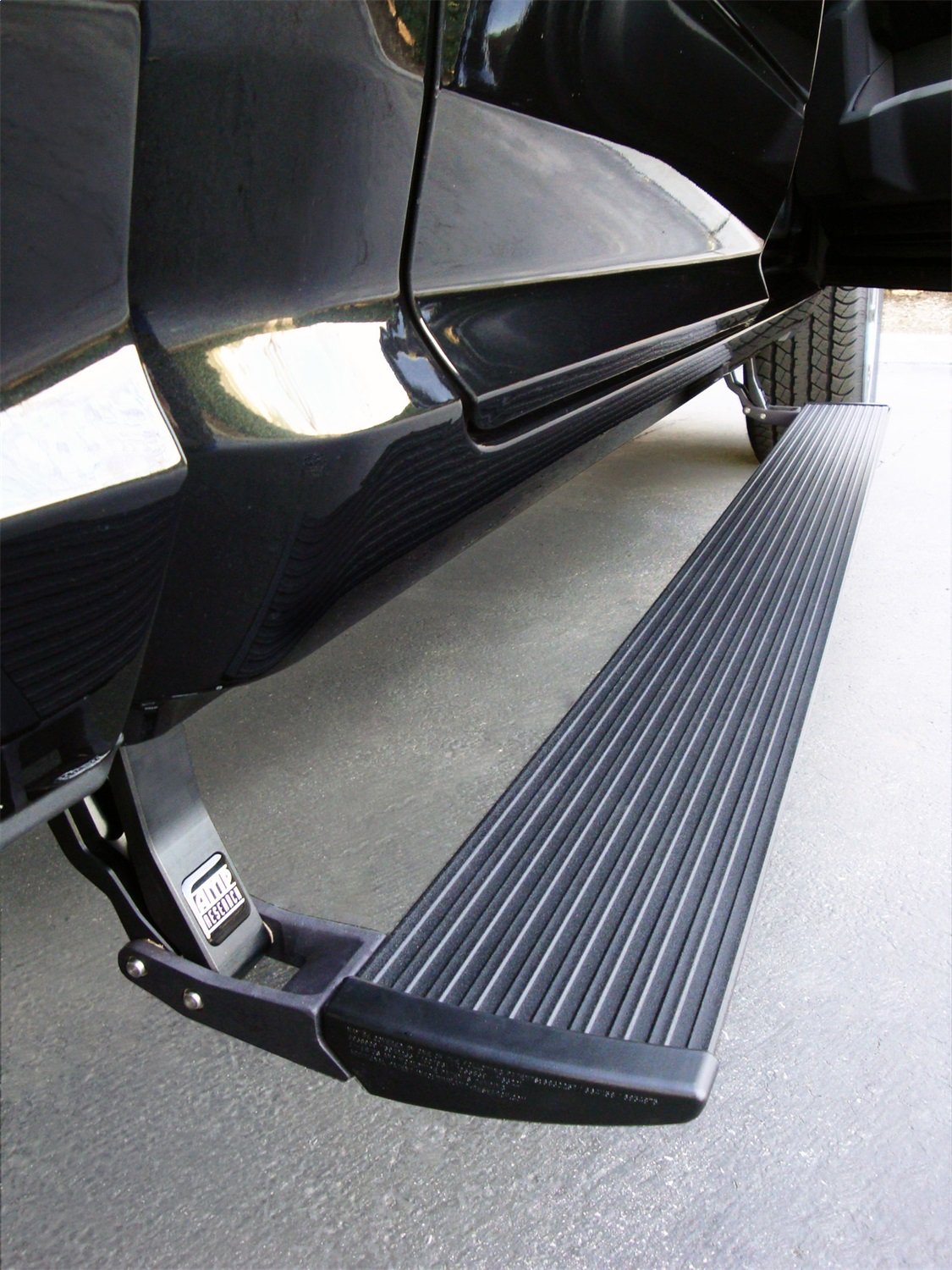 Running BOARD16-16 RAM 1500/2500/3500 Plug N Play Power Step with OEM Illumination