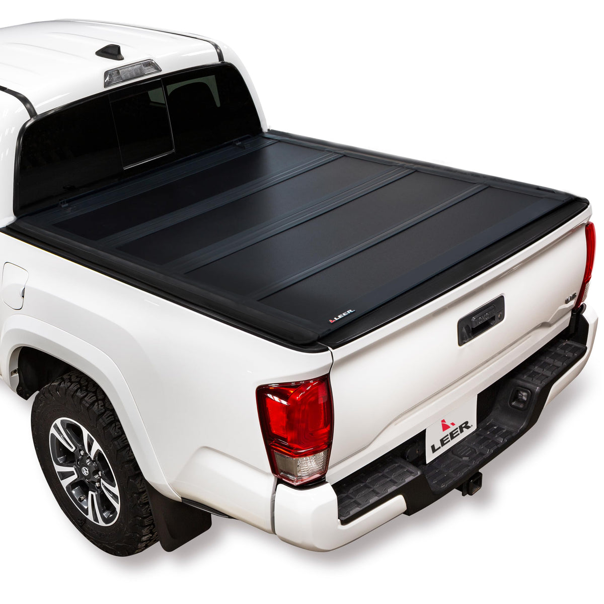 LEER HF650M Quad-Folding Tonneau Cover, Fits 2022-2026 Nissan Frontier with 6' Truck Bed
